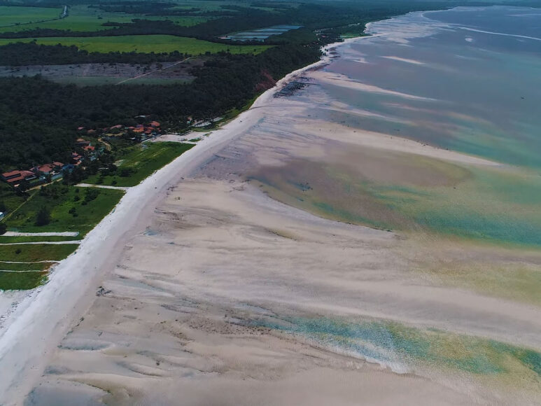 Vista aérea da Praia de Tabatinga